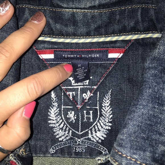 Too small - Picture 2 of 3